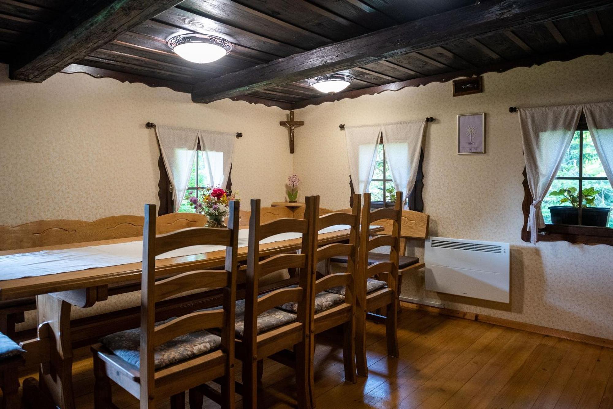 Pocitniska Hisa Koca Dobnik Villa Lovrenc na Pohorju Luaran gambar