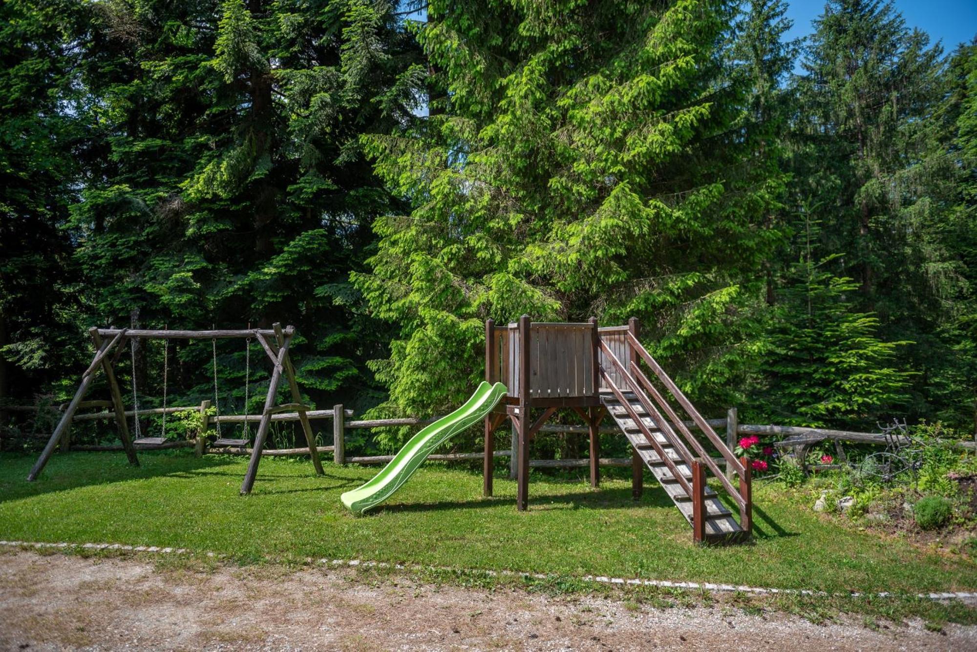 Pocitniska Hisa Koca Dobnik Villa Lovrenc na Pohorju Luaran gambar